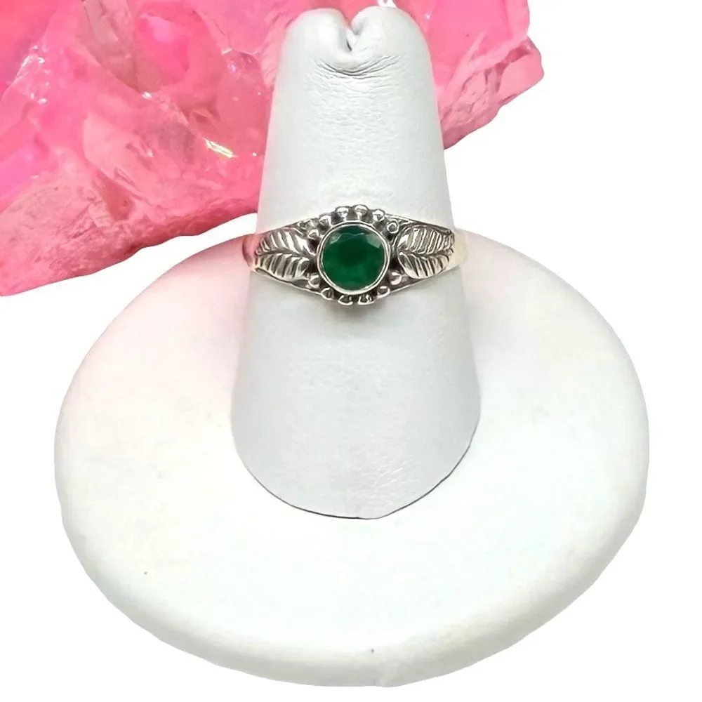 Green Onyx Ring Solid 925 Sterling Silver Size 6 Solid 925 Sterling Silver